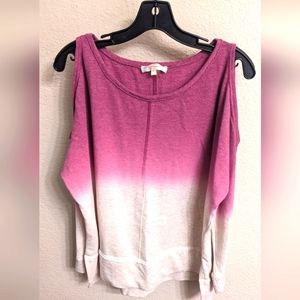 Entro cold shoulder top